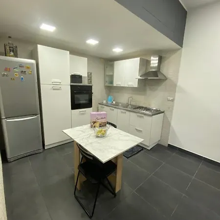 Centro Casa Con Due E Cucina Holiday home *