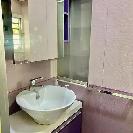 Centro Casa Con Due E Cucina بيت للعطل نابولي