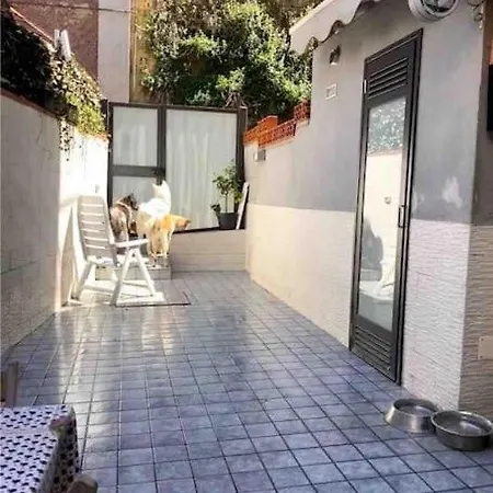 Centro Casa Con Due E Cucina *